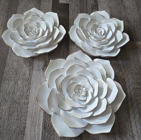 Brewster Home Fashions Other - Brewster Home Fashions Rosetta White & Gold 3D Rose Wall Art Set of 3